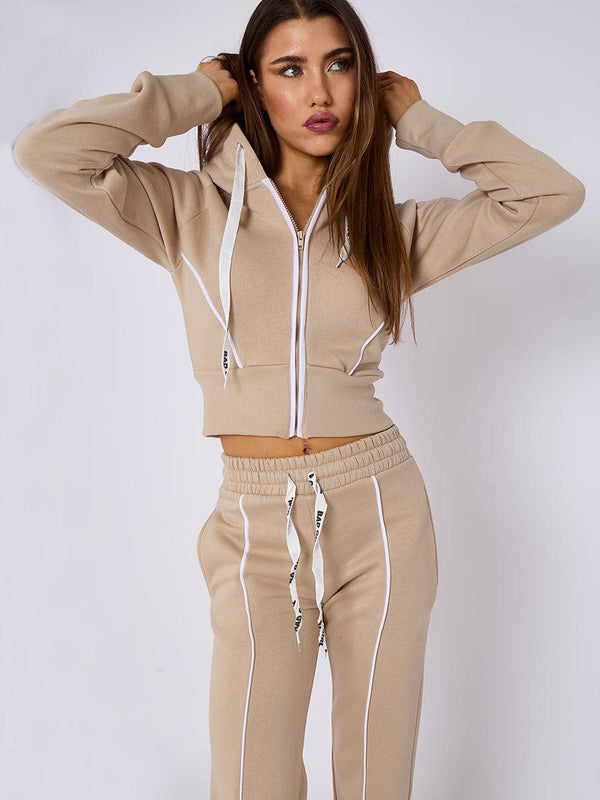 Kind Vibe Women's Bad Girl Print Tape Drawstring Fleece Cropped Zip Up Hoodie & Jogger Set - Beige