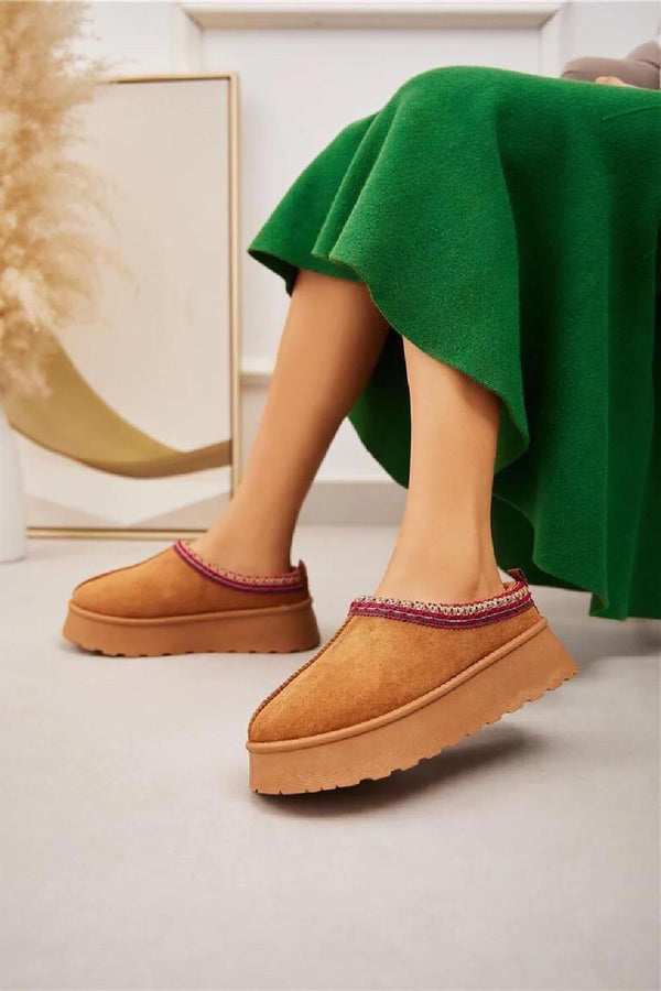 Kind Vibe Women's Faux Suede Fur Platform Slippers - Chestnut Red