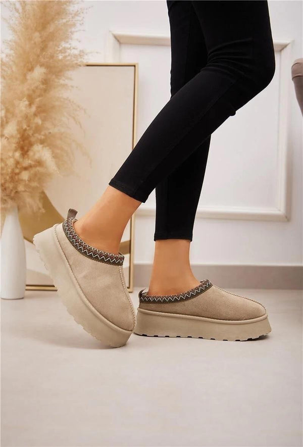 Kind Vibe Women's Faux Suede Fur Platform Slippers - Light Olive Green